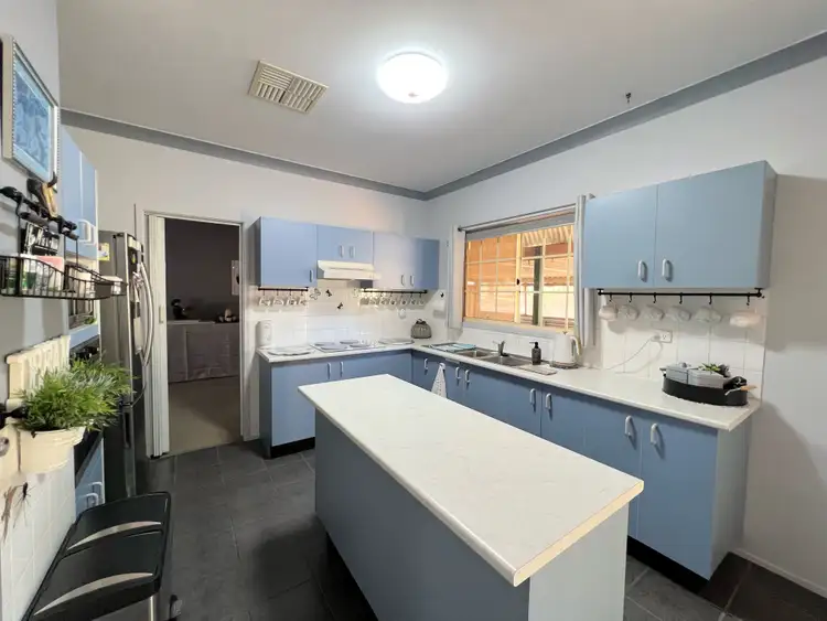 Seventh view of Homely house listing, 2 Windsor Street, Forbes NSW 2871