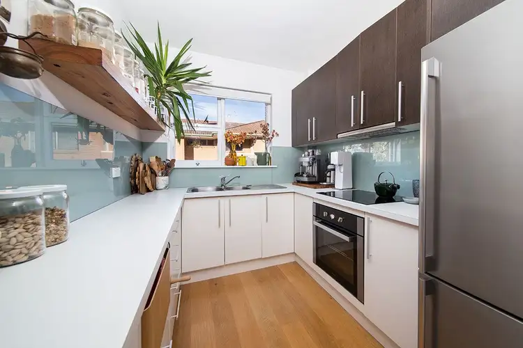 Main view of Homely unit listing, 4/76 Kingsway, Cronulla NSW 2230