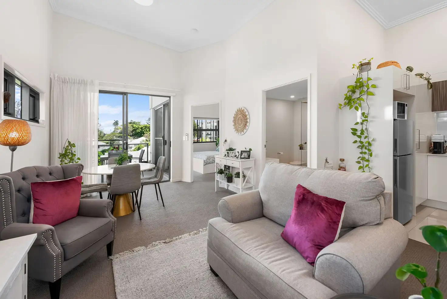 Main view of Homely unit listing, 17/535 Oxley Road, Sherwood QLD 4075