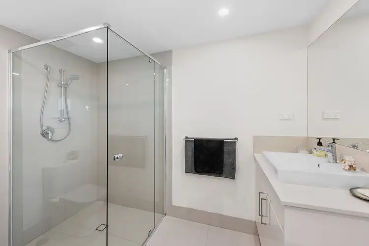 Fourth view of Homely unit listing, 17/535 Oxley Road, Sherwood QLD 4075