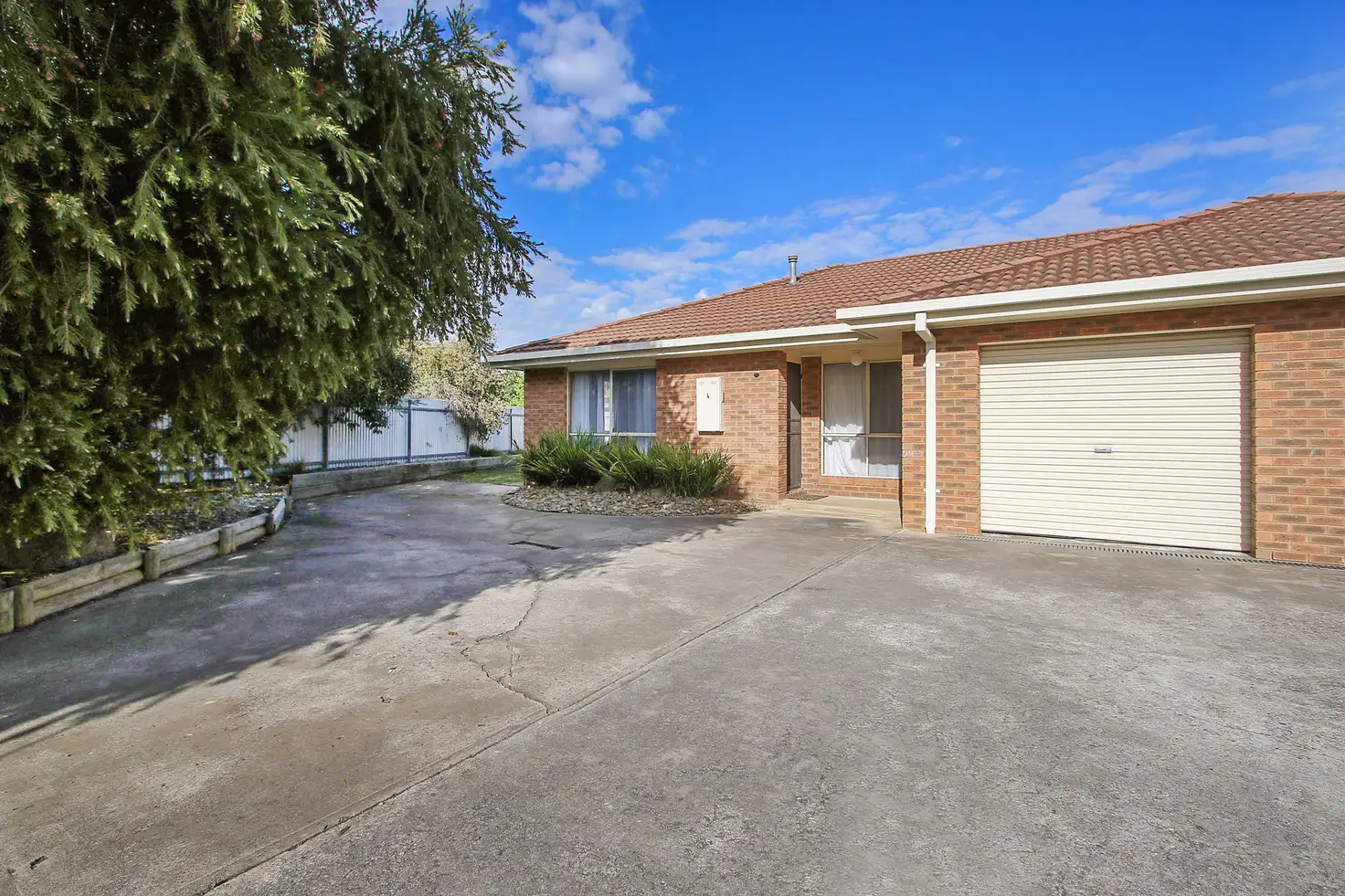 Main view of Homely unit listing, 4/26 Donelly Avenue, West Wodonga VIC 3690