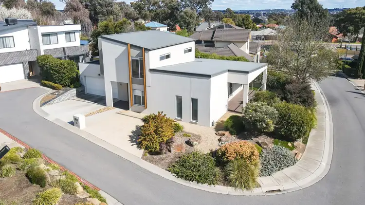 Second view of Homely house listing, 16 Lakewood Drive, Kennington VIC 3550