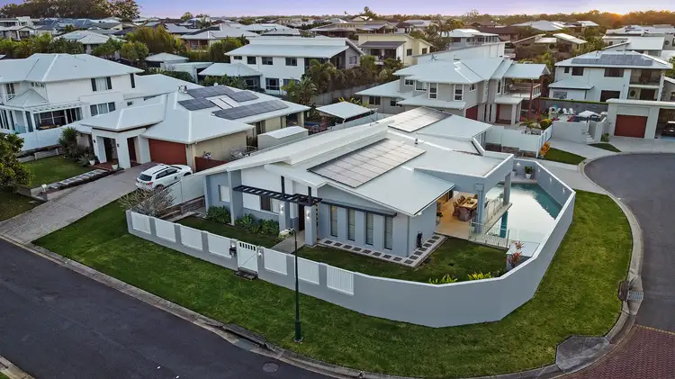 52 Waterville Drive, Thornlands QLD 4164
