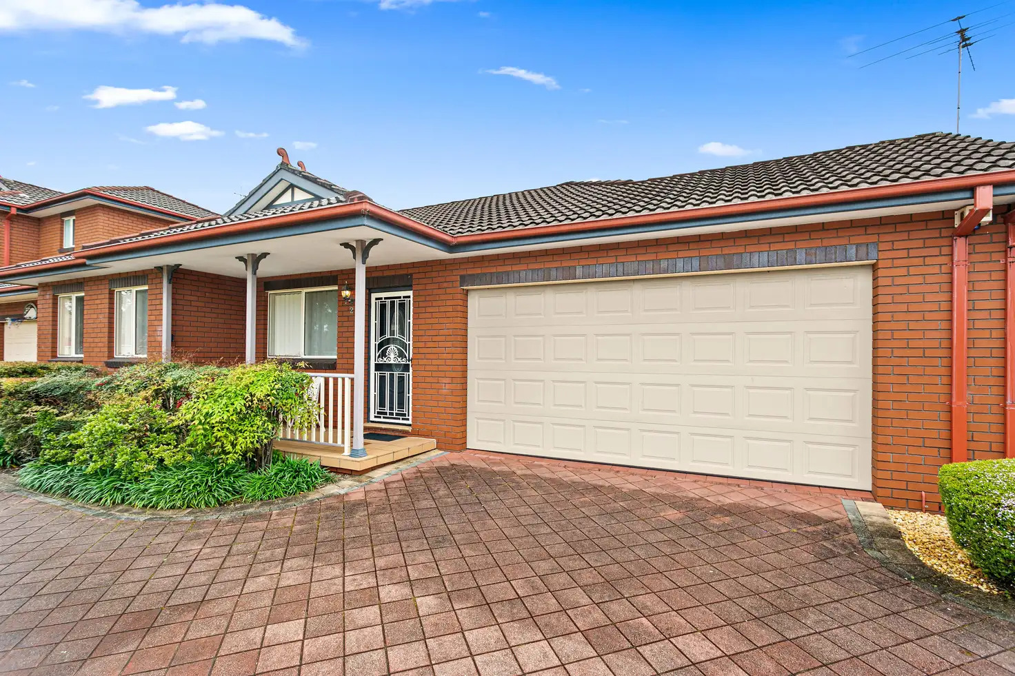 Main view of Homely villa listing, 2/8 Louisa Street, Oatley NSW 2223