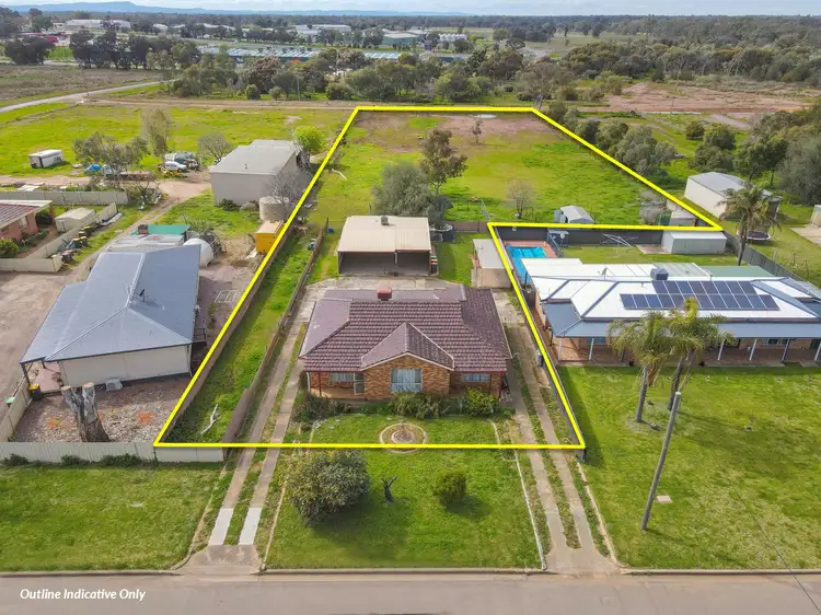 73 Sam Street, Forbes NSW 2871