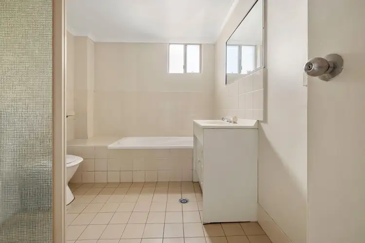 Sixth view of Homely unit listing, 11/33 Ottiwell Street, Goulburn NSW 2580