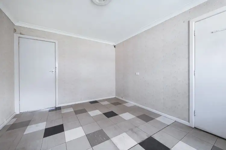 Fifth view of Homely house listing, 19 Parkland Avenue, Macquarie Fields NSW 2564