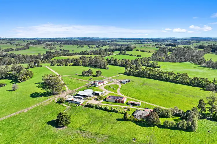 840 Invermay Road East, Drouin South VIC 3818