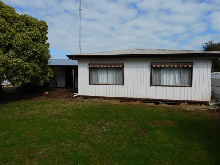 19 Memorial Drive, Padthaway SA 5271