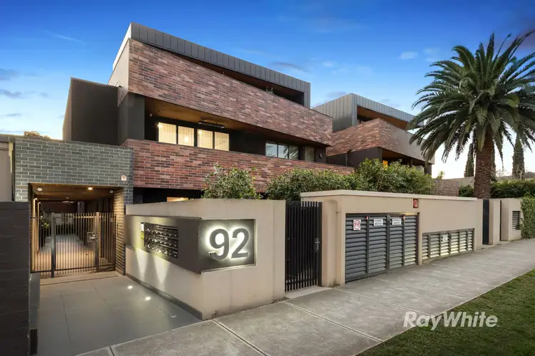 104/92 Hawthorn Road, Caulfield North VIC 3161