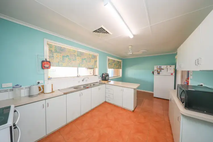 Second view of Homely house listing, 7 Turner Way, Bulgarra WA 6714
