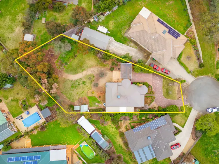 Second view of Homely house listing, 2 Lane Court, Darley VIC 3340