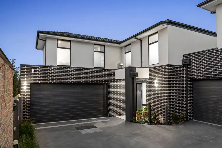 3/7 Farleigh Avenue, Burwood VIC 3125