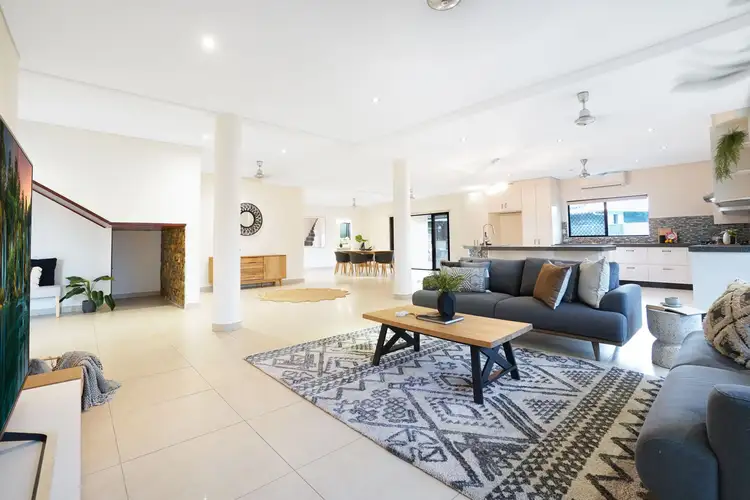 9 Maligirrma Street, Lyons NT 810