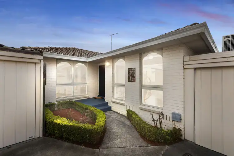 Second view of Homely unit listing, 5/9 Churchill Avenue, Chadstone VIC 3148