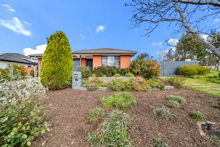 9 Stump Jump Crescent, Dunlop ACT 2615