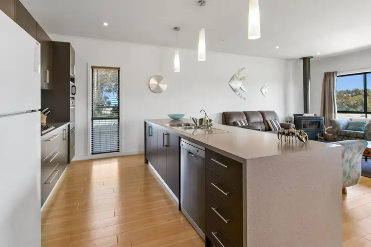 Sixth view of Homely house listing, 21 Douglas Court, Tiddy Widdy Beach SA 5571