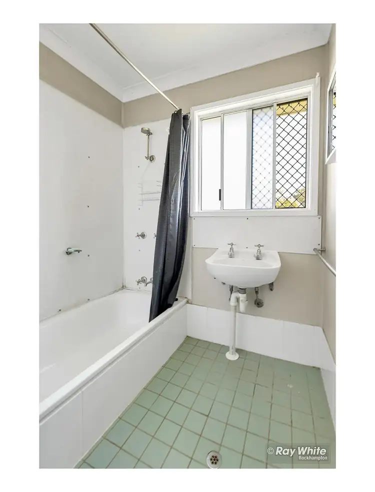 Fourth view of Homely house listing, 254 Roselt Street, Koongal QLD 4701