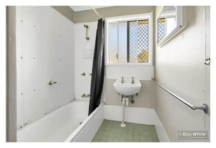 Fifth view of Homely house listing, 254 Roselt Street, Koongal QLD 4701