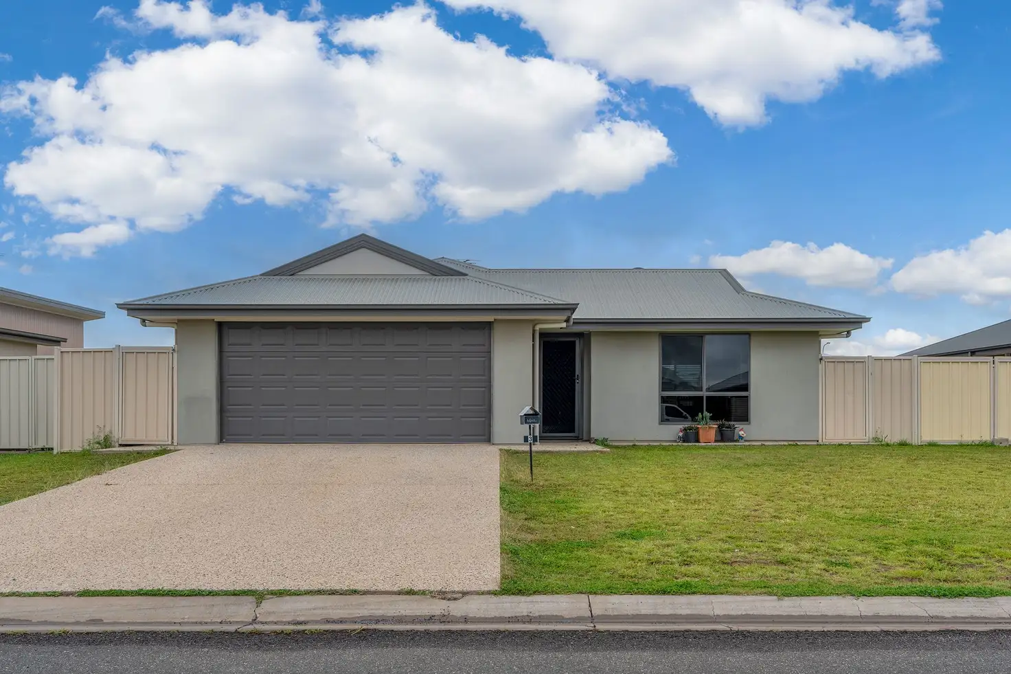 Main view of Homely house listing, 3 Singleton Court, Emerald QLD 4720