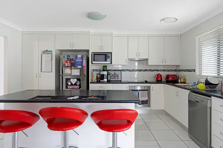 Third view of Homely house listing, 3 Singleton Court, Emerald QLD 4720