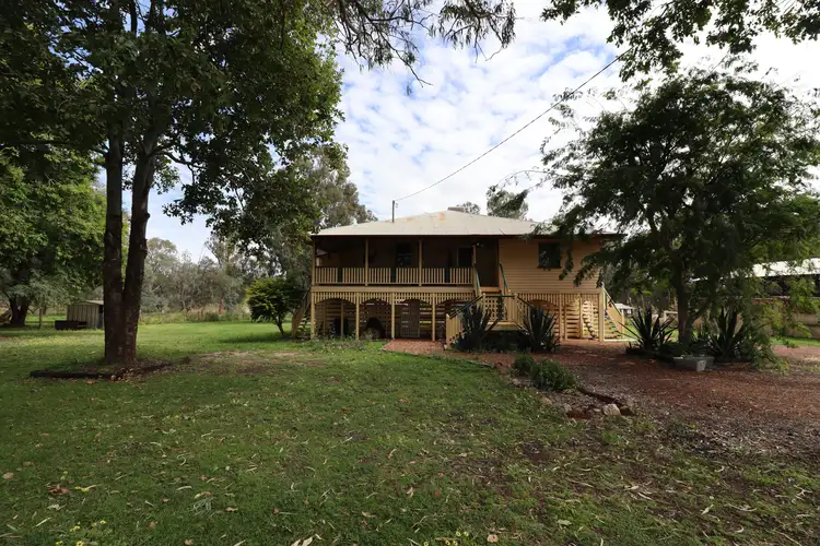 72-74 Albert Street, St George QLD 4487