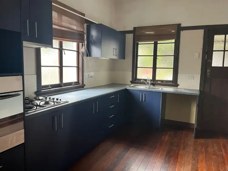 Third view of Homely semi-detached listing, 1/33 Baroona Road, Milton QLD 4064