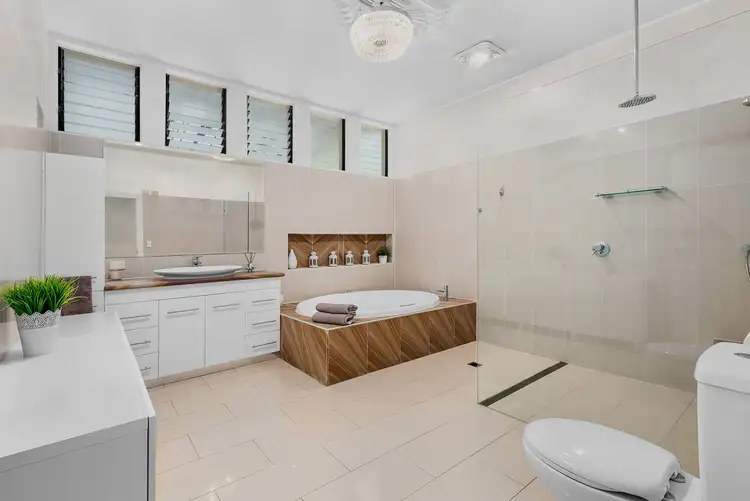 Sixth view of Homely house listing, 29 Seventeen Mile Rocks Road, Oxley QLD 4075