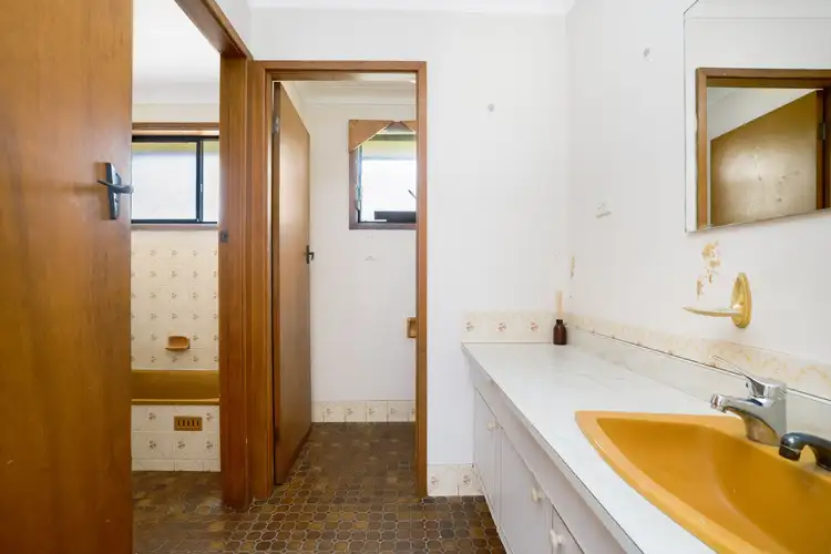 Fifth view of Homely house listing, 19 Chelmsford Drive, Metford NSW 2323