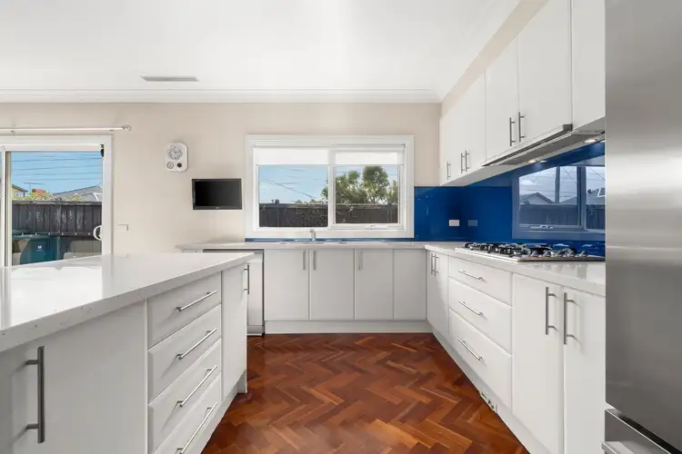 Fifth view of Homely house listing, 1 Seaview Crescent, Mulgrave VIC 3170