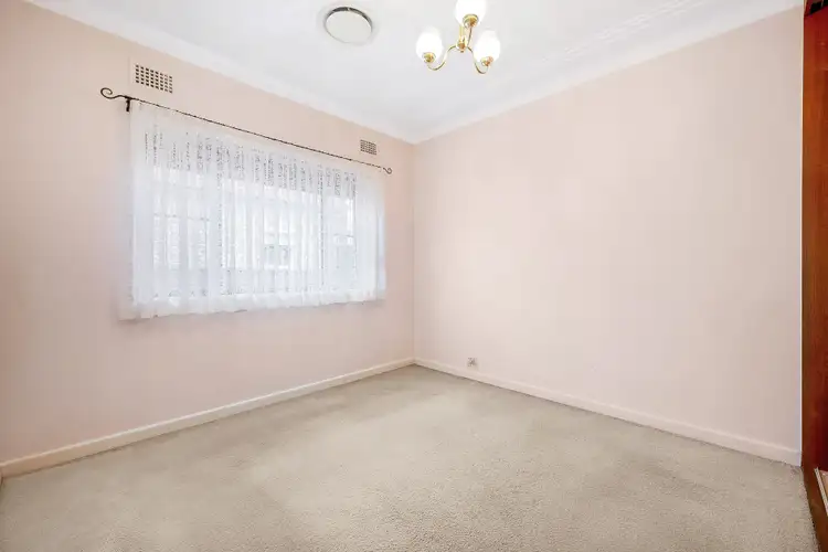 Sixth view of Homely house listing, 7 Barkley Street, Carramar NSW 2163