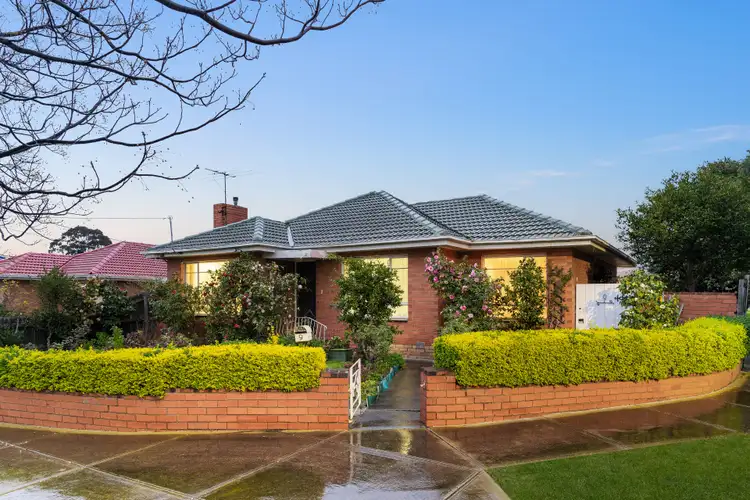 9 Wandsworth Avenue, Deer Park VIC 3023