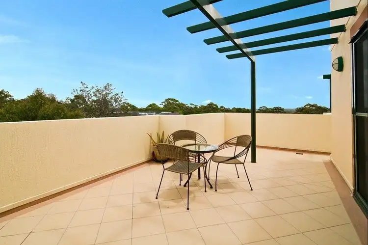 Second view of Homely unit listing, 32/7 Freeman Road, Chatswood NSW 2067
