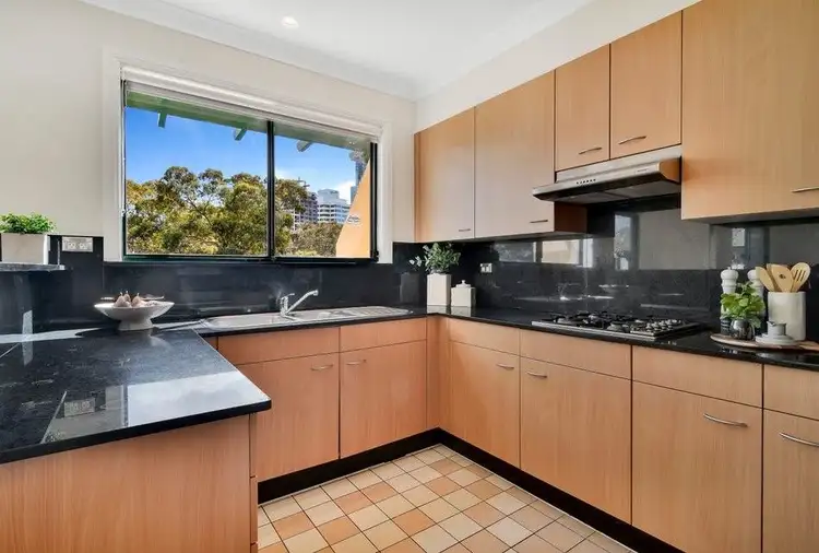 Third view of Homely unit listing, 32/7 Freeman Road, Chatswood NSW 2067