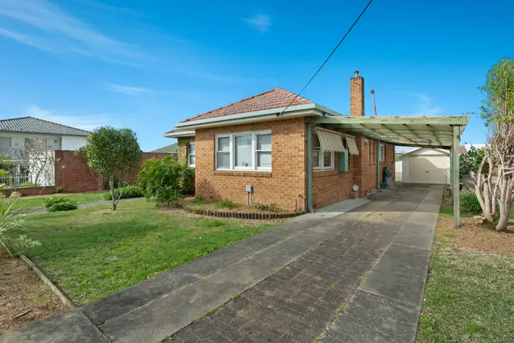 28 Plunkett Street, Nowra NSW 2541