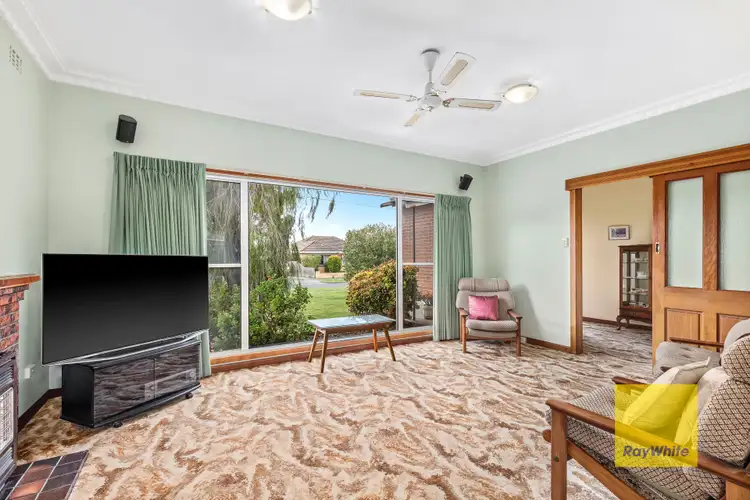 Sixth view of Homely house listing, 2 Hennessy Avenue, Herne Hill VIC 3218
