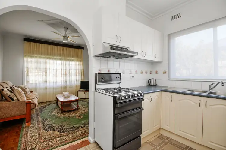 Fifth view of Homely house listing, 124 Boundary Road, Pascoe Vale VIC 3044