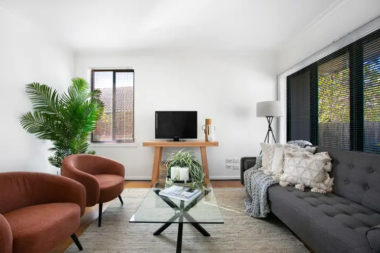 Third view of Homely house listing, 1/16 Yarra Avenue, Reservoir VIC 3073