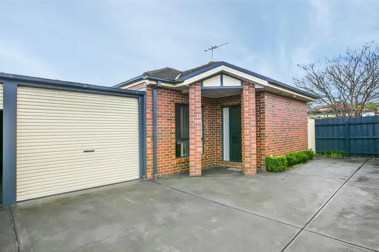 4/12-14 Cash Street, Kingsbury VIC 3083