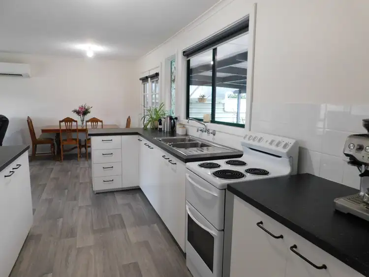 Fifth view of Homely house listing, 17 Bertha Street, Bordertown SA 5268
