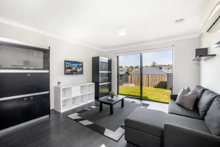 Second view of Homely house listing, 7 Summit Drive, Pakenham VIC 3810