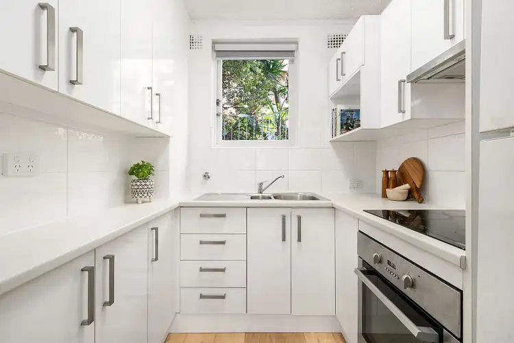 Fourth view of Homely apartment listing, 3/6 Campbell Parade, Manly Vale NSW 2093