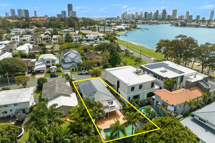 4 Skiff Street, Southport QLD 4215