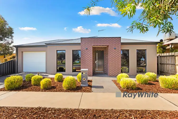 Main view of Homely townhouse listing, 216 Ninth Street, Mildura VIC 3500