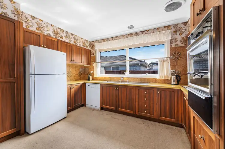 Fourth view of Homely unit listing, 1/11 Gilmour Road, Bentleigh VIC 3204