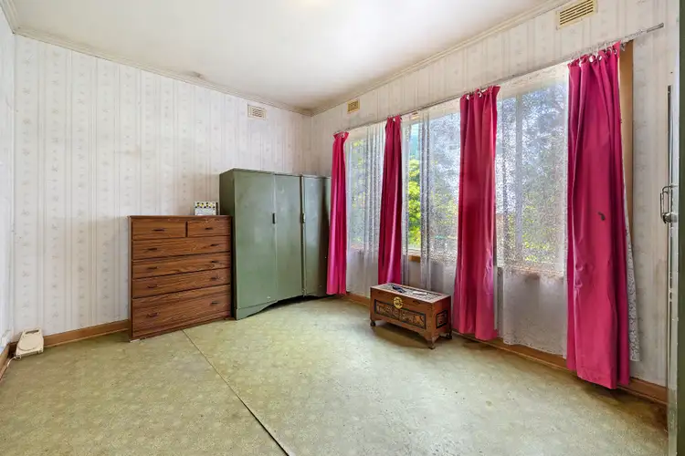Fifth view of Homely house listing, 4 Marion Court, Inverloch VIC 3996