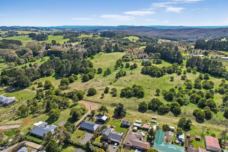 35 Shackleton Street, Robertson NSW 2577