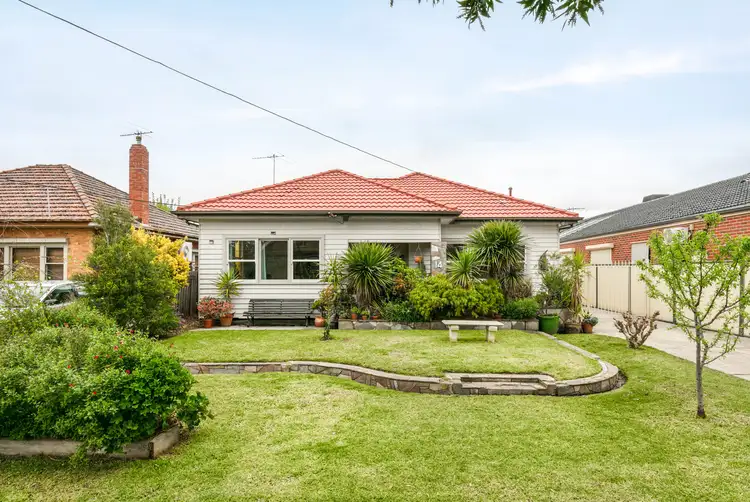 14 Suvla Grove, Coburg North VIC 3058