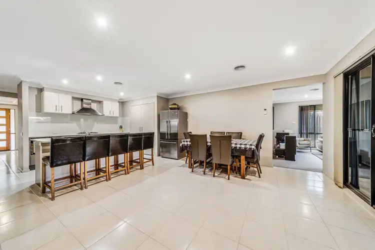 Sixth view of Homely house listing, 4 Sax Place, Macgregor ACT 2615