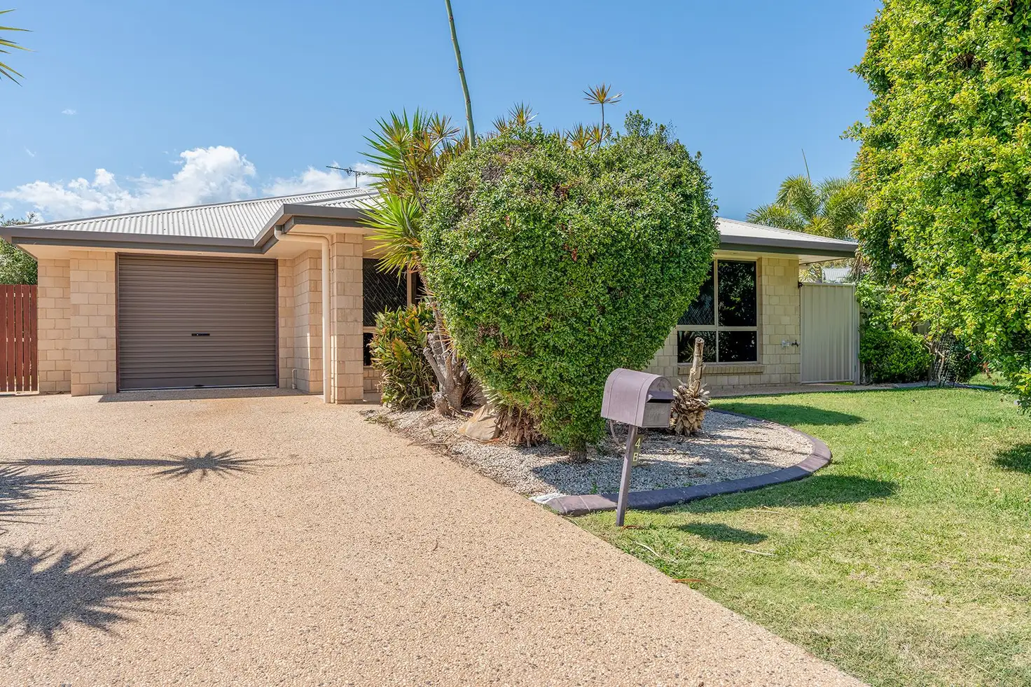 Main view of Homely townhouse listing, 4B Vine Street, Emerald QLD 4720
